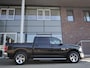 Dodge Ram 1500 5.7 V8 4x4 Crew Cab 5'7 Sport | Dubbele cabine | 3500KG Trekgewicht | Camera voor en achter | Sidesteps | Climate control | Trekhaak | Navigatie | Stoel en stuurverwarming
