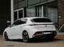 Peugeot 308 1.2 Hybrid 145 e-DCS6 GT € 6000,- DEMOVOORDEEL! | AGR stoelen | Stoel en stuurverwarming | Camera rondom | Adaptieve cruise control | Panoramadak | Afneembare trekhaak | Full led | 18 inch lichtmetalen velgen