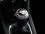 Renault Captur 1.3 mild hybrid 140 RS Line | Stoel en stuurverwarming | Achteruitrijcamera| 18 inch lichtmetalen velgen | Adaptive cruise control | Climate control | Trekhaak
