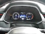 Renault Captur 1.3 mild hybrid 140 RS Line | Stoel en stuurverwarming | Achteruitrijcamera| 18 inch lichtmetalen velgen | Adaptive cruise control | Climate control | Trekhaak