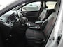 Renault Captur 1.3 mild hybrid 140 RS Line | Stoel en stuurverwarming | Achteruitrijcamera| 18 inch lichtmetalen velgen | Adaptive cruise control | Climate control | Trekhaak