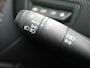 Renault Captur 1.3 mild hybrid 140 RS Line | Stoel en stuurverwarming | Achteruitrijcamera| 18 inch lichtmetalen velgen | Adaptive cruise control | Climate control | Trekhaak