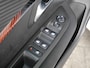 Peugeot 208 1.2 PureTech Active Pack | Lichtmetalen velgen | Parkeersensoren achter | Airconditioning | Cruise control | Getint glas