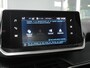 Peugeot 208 1.2 PureTech Active Pack | Lichtmetalen velgen | Parkeersensoren achter | Airconditioning | Cruise control | Getint glas