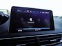 Peugeot 3008 1.2 PureTech Blue Lease Executive | Trekhaak | Navigatie | Climate control | Lichtmetalen velgen | Cruise control | Parkeersensoren achter | Apple carplay/Android auto