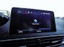 Peugeot 3008 1.2 PureTech Blue Lease Executive | Trekhaak | Navigatie | Climate control | Lichtmetalen velgen | Cruise control | Parkeersensoren achter | Apple carplay/Android auto