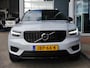 Volvo XC40 1.5 T3 Momentum Business | Zwart dak | Navigatie | Adaptieve Cruise control | Camera | Elektrische achterklep | Elektrisch verstelbare stoelen met geheugen