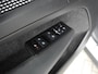 Volvo XC40 1.5 T3 Momentum Business | Zwart dak | Navigatie | Adaptieve Cruise control | Camera | Elektrische achterklep | Elektrisch verstelbare stoelen met geheugen