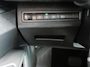 Peugeot 3008 1.6 HYbrid 180 Allure Pack Business | 19 inch | Automaat | Achteruitrijcamera | Electronic climate control | Navigatie systeem