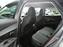 Peugeot 3008 1.2 PureTech Première | Elektrisch bedienbare achterklep | 19 inch velgen | Keyless entry en start | Dealer onderhouden | Navigatie | Zwart Dak | Climate control