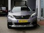 Peugeot 3008 1.2 PureTech Première | Elektrisch bedienbare achterklep | 19 inch velgen | Keyless entry en start | Dealer onderhouden | Navigatie | Zwart Dak | Climate control