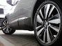 Peugeot 3008 1.2 PureTech Première | Elektrisch bedienbare achterklep | 19 inch velgen | Keyless entry en start | Dealer onderhouden | Navigatie | Zwart Dak | Climate control