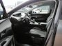 Peugeot 3008 1.2 PureTech Première | Elektrisch bedienbare achterklep | 19 inch velgen | Keyless entry en start | Dealer onderhouden | Navigatie | Zwart Dak | Climate control