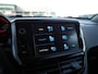 Peugeot 2008 1.2 PureTech GT-line | 110PK | Trekhaak | Achteruitrijcamera | 17 inch lichtmetalen velgen | Apple carplay/Andriod auto | Dakrails | Climate control | Cruise control