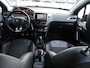 Peugeot 2008 1.2 PureTech GT-line | 110PK | Trekhaak | Achteruitrijcamera | 17 inch lichtmetalen velgen | Apple carplay/Andriod auto | Dakrails | Climate control | Cruise control