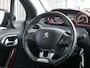 Peugeot 2008 1.2 PureTech GT-line | 110PK | Trekhaak | Achteruitrijcamera | 17 inch lichtmetalen velgen | Apple carplay/Andriod auto | Dakrails | Climate control | Cruise control
