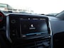 Peugeot 2008 1.2 PureTech GT-line | 110PK | Trekhaak | Achteruitrijcamera | 17 inch lichtmetalen velgen | Apple carplay/Andriod auto | Dakrails | Climate control | Cruise control