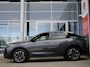 Peugeot 3008 1.2 Hybrid 136 GT | Demo | Stoel en stuurverwarming | Led | Navigatie | Achteruitrijcamera | Keyless entry en start | Parkeersensoren voor en achter | Climate control | Adaptive cruise control