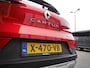 Renault Captur 1.6 E-Tech Plug-in Hybrid 160 Intens | Panorama dak | Achteruitrijcamera | Lichtmetalen velgen | Navigatie | Cruise control | Stoelverwarming |
