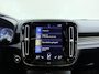 Volvo XC40 T5 262pk Recharge R-Design / Elektr. Stoelen / Panoramadak / Harman&Kardon Audio / Trekhaak / 360 Camera / Full-LED / Leder / Keyless / 19'' + All Season / ACC / BLIS / Stoel + Stuur. Verwarming / DAB /