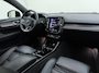 Volvo XC40 T5 262pk Recharge R-Design / Elektr. Stoelen / Panoramadak / Harman&Kardon Audio / Trekhaak / 360 Camera / Full-LED / Leder / Keyless / 19'' + All Season / ACC / BLIS / Stoel + Stuur. Verwarming / DAB /