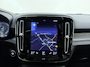 Volvo XC40 T5 262pk Recharge R-Design / Elektr. Stoelen / Panoramadak / Harman&Kardon Audio / Trekhaak / 360 Camera / Full-LED / Leder / Keyless / 19'' + All Season / ACC / BLIS / Stoel + Stuur. Verwarming / DAB /