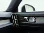 Volvo XC40 T5 262pk Recharge R-Design / Elektr. Stoelen / Panoramadak / Harman&Kardon Audio / Trekhaak / 360 Camera / Full-LED / Leder / Keyless / 19'' + All Season / ACC / BLIS / Stoel + Stuur. Verwarming / DAB /