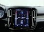Volvo XC40 T5 262pk Recharge R-Design / Elektr. Stoelen / Panoramadak / Harman&Kardon Audio / Trekhaak / 360 Camera / Full-LED / Leder / Keyless / 19'' + All Season / ACC / BLIS / Stoel + Stuur. Verwarming / DAB /