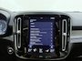 Volvo XC40 T5 262pk Recharge R-Design / Elektr. Stoelen / Panoramadak / Harman&Kardon Audio / Trekhaak / 360 Camera / Full-LED / Leder / Keyless / 19'' + All Season / ACC / BLIS / Stoel + Stuur. Verwarming / DAB /