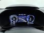 Volvo XC40 T5 262pk Recharge R-Design / Elektr. Stoelen / Panoramadak / Harman&Kardon Audio / Trekhaak / 360 Camera / Full-LED / Leder / Keyless / 19'' + All Season / ACC / BLIS / Stoel + Stuur. Verwarming / DAB /