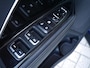 Kia Niro Hybrid 1.6 GDi ExecutiveLine | Automaat | Dodehoek detectie | Adaptieve Cruise | Stoelverwarming | Lederenbekleding | Camera | Xenon verlichting | Parkeersensoren | Navigatie