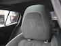 Peugeot 408 e-408 GT 58 kWh | Stoel en stuurverwarming | Panoramadak | Focal audio | 360 graden camera | Adaptive cruise control | Draadloze telefoonlader | Warmtepomp | Nieuwe auto