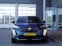 Peugeot e-2008 EV Allure 54 kWh | tot 406km WLTP range | SOH 96% | Parkeersensoren voor + achter | Draadloos Apple Carplay/Android Auto | Cruise Control | Privacy Glass