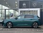 Peugeot 308 1.2 Hybrid 145 e-DCS6 Allure | Adaptive Cruise Control | Stoelverwarming | Climate Control | Parkeercamera/-sensoren | Navigatie | Apple Carplay/Android Auto | Full LED | Draadloze telefoonlader |