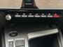 Peugeot 308 1.2 Hybrid 145 e-DCS6 Allure | Adaptive Cruise Control | Stoelverwarming | Climate Control | Parkeercamera/-sensoren | Navigatie | Apple Carplay/Android Auto | Full LED | Draadloze telefoonlader |