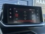 Peugeot 208 1.2 PureTech 100pk Allure | Automaat | Parkeercamera/-sensoren | Navigatie | Cruise Control | Climate Control | Full LED | Apple Carplay/Android Auto | DAB | Lichtmetalen velgen |