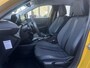 Peugeot 208 1.2 PureTech 100pk Allure | Automaat | Parkeercamera/-sensoren | Navigatie | Cruise Control | Climate Control | Full LED | Apple Carplay/Android Auto | DAB | Lichtmetalen velgen |