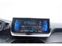 Peugeot e-208 EV Allure Pack 50 kWh | SOH 95% | Apple Carplay/Android Auto | Achteruitrijcamera | Stoelverwarming voor | Cruise Control | Lichtmetalen Velgen 16 Inch