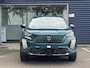 Peugeot e-2008 Envy EV 54kwh 156pk | Apple Carplay/Android Auto | Adaptieve Cruise Control | Lichtmetalen velgen 17 inch | Draadloos laden
