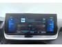 Peugeot e-2008 EV Allure Pack 50 kWh | Achteruitrijcamera | Lichtmetalen velgen | Navigatie | Apple Carplay/Android Auto |