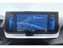 Peugeot e-2008 EV Allure Pack 50 kWh | Achteruitrijcamera | Lichtmetalen velgen | Navigatie | Apple Carplay/Android Auto |
