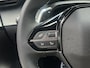 Peugeot 208 Hybrid 145 e-DCS6 GT | Parkeercamera/-sensoren (voor/achter) | Keyless Entry/Start | Dodehoek | Sfeerverlichting | Climate Control | Draadloze telefoonlader | Apple Carplay/Android Auto | Adaptive Cruise Control |