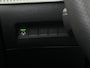Peugeot 208 Hybrid 145 e-DCS6 GT | Parkeercamera/-sensoren (voor/achter) | Keyless Entry/Start | Dodehoek | Sfeerverlichting | Climate Control | Draadloze telefoonlader | Apple Carplay/Android Auto | Adaptive Cruise Control |