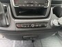 Citroën Jumper 2.2 BlueHDi 140 S&S L2H2 3.5t | Adaptieve Cruise control | Achteruitrijcamera | Climate control | Navigatie | 3 persoons | Side steps | Lichtmetalen velgen black | Pushbar