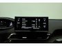 Peugeot 3008 1.2 Hybrid 136 GT Automaat | Navigatie | Climate control | Camera | Lichtmetalen velgen | Keyless | Extra getint glas | Parkeersensoren