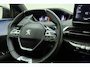 Peugeot 3008 1.2 Hybrid 136 GT Automaat | Navigatie | Climate control | Camera | Lichtmetalen velgen | Keyless | Extra getint glas | Parkeersensoren