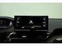 Peugeot 3008 1.2 Hybrid 136 GT Automaat | Navigatie | Climate control | Camera | Lichtmetalen velgen | Keyless | Extra getint glas | Parkeersensoren