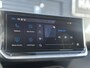 Peugeot 208 1.2 Hybrid 110 e-DCS6 Allure | Climate Control | Navigatie | Full LED | DAB | Parkeercamera/-sensoren | Apple Carplay/Android Auto | Dode hoekdetectie | Lichtmetalen velgen |