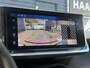 Peugeot 208 1.2 Hybrid 110 e-DCS6 Allure | Climate Control | Navigatie | Full LED | DAB | Parkeercamera/-sensoren | Apple Carplay/Android Auto | Dode hoekdetectie | Lichtmetalen velgen |
