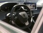 Peugeot 208 1.2 Hybrid 110 e-DCS6 Allure | Climate Control | Navigatie | Full LED | DAB | Parkeercamera/-sensoren | Apple Carplay/Android Auto | Dode hoekdetectie | Lichtmetalen velgen |